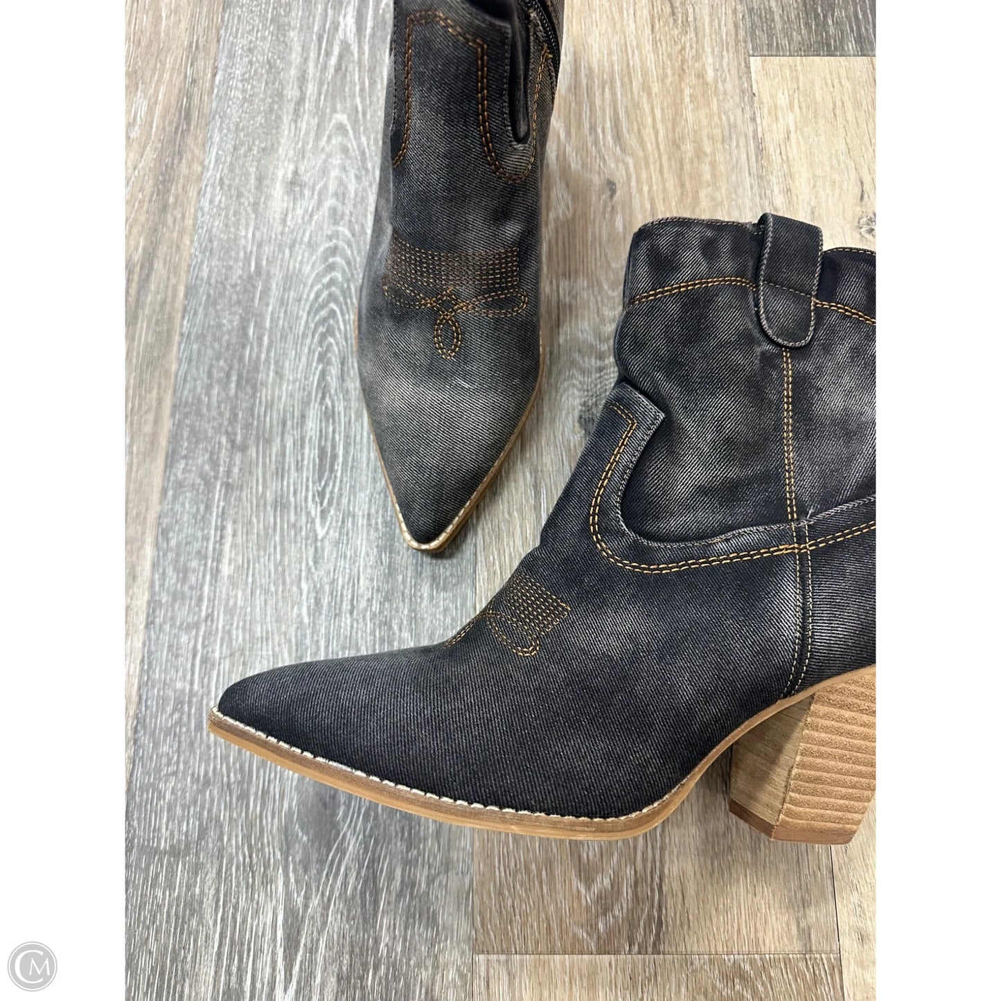 Boots Ankle Heels By Hey Girl In Black, Size: 10