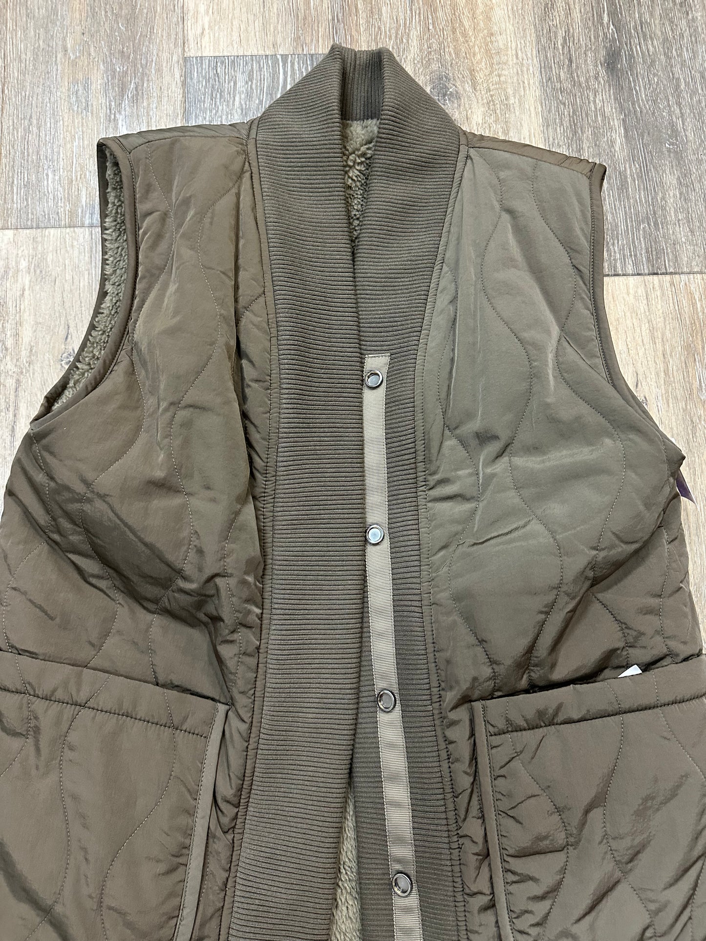 Vest Puffer & Quilted By Varley In Green, Size: Xs