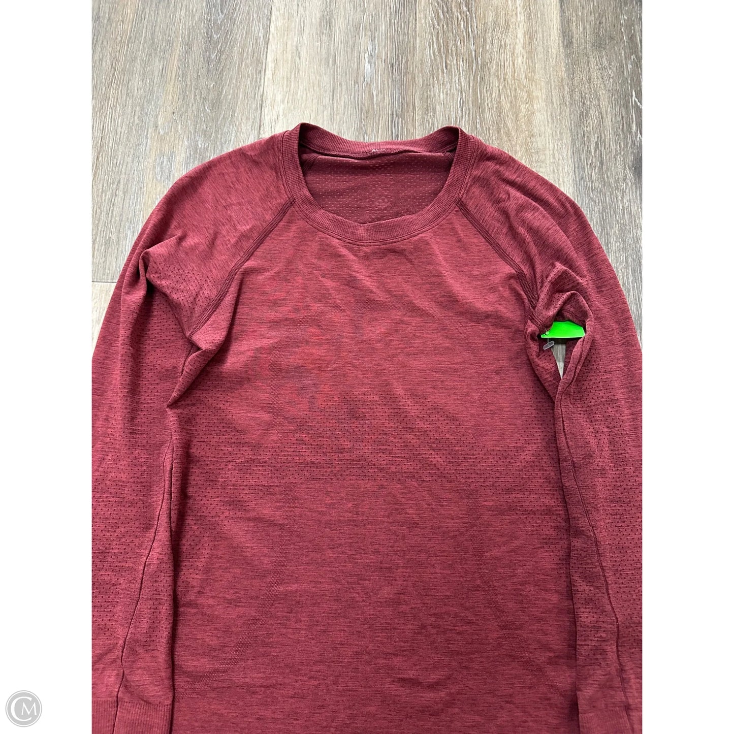 Athletic Top Long Sleeve Collar By Lululemon In Red, Size: 4