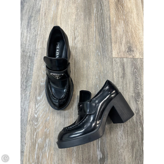 Shoes Luxury Designer By Prada In Black, Size: 8