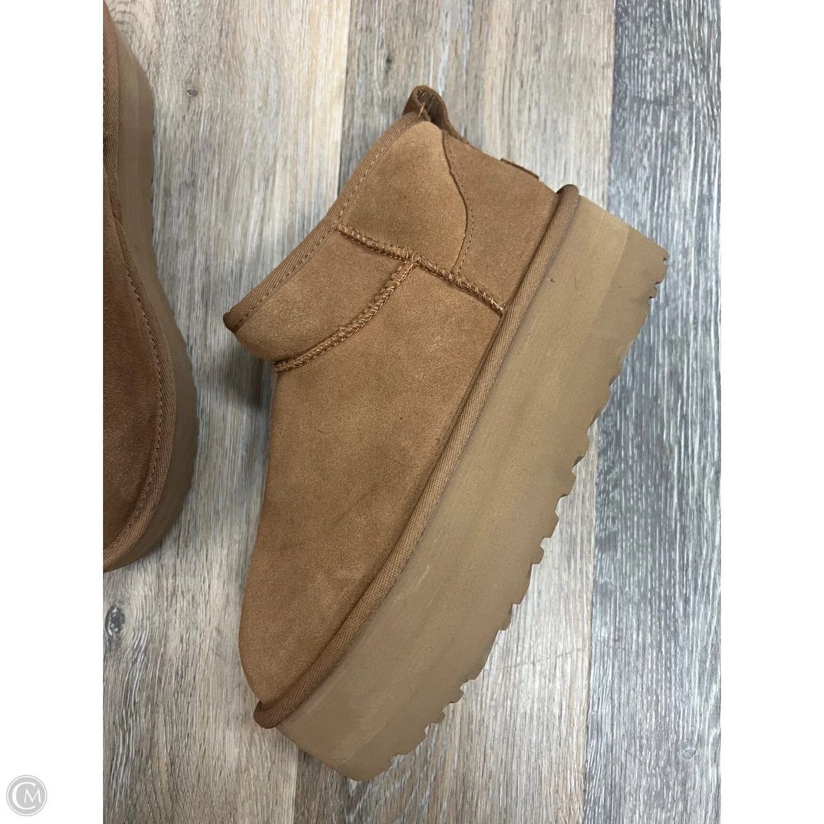 Boots Designer By Ugg In Brown, Size: 8