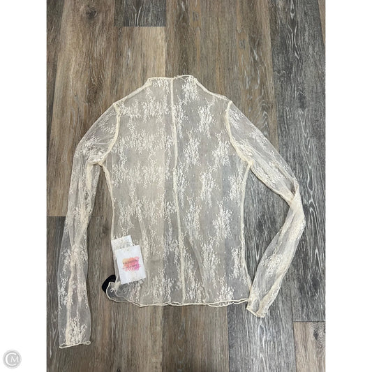 -Top Long Sleeve By Clothes Mentor In Cream, Size: M