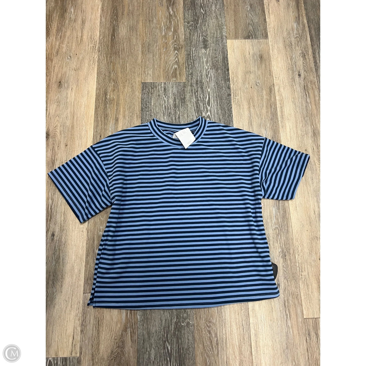 -Top Short Sleeve By Things Between In Blue, Size: M