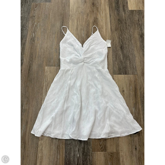 Dress Casual Short By Abercrombie And Fitch In White, Size: S