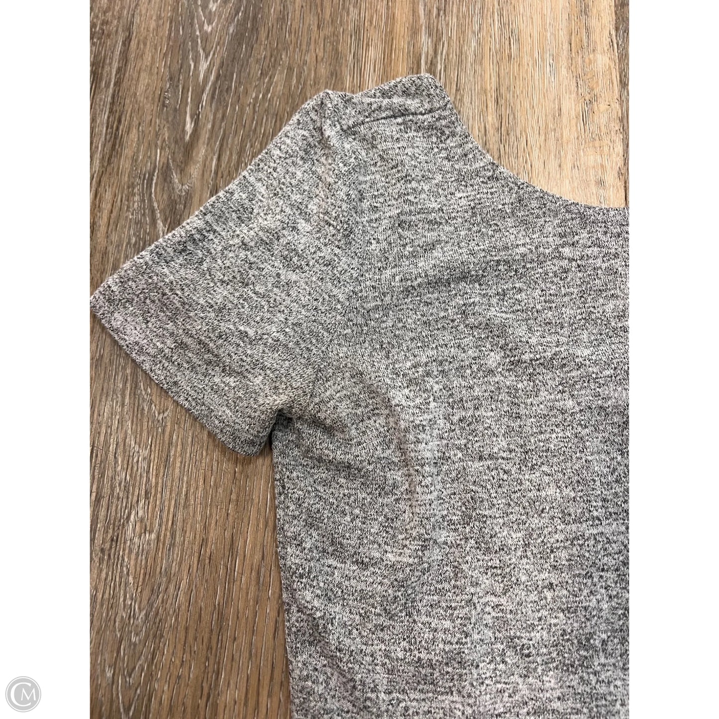 Top Short Sleeve By Wilfred In Grey, Size: S