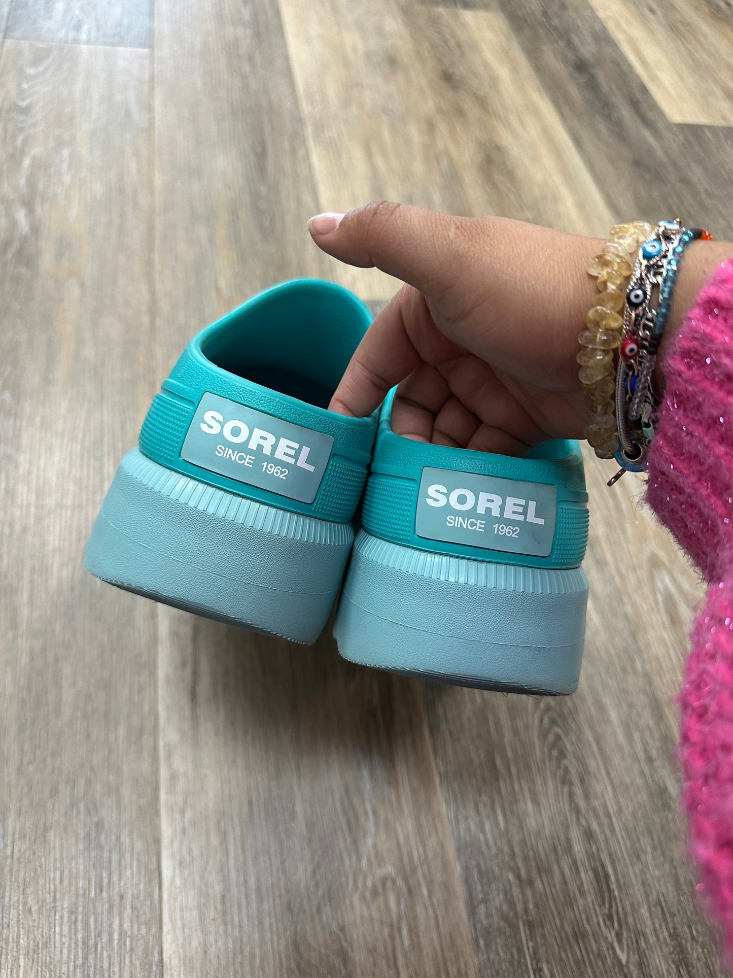 Shoes Flats By Sorel In Teal, Size: 10