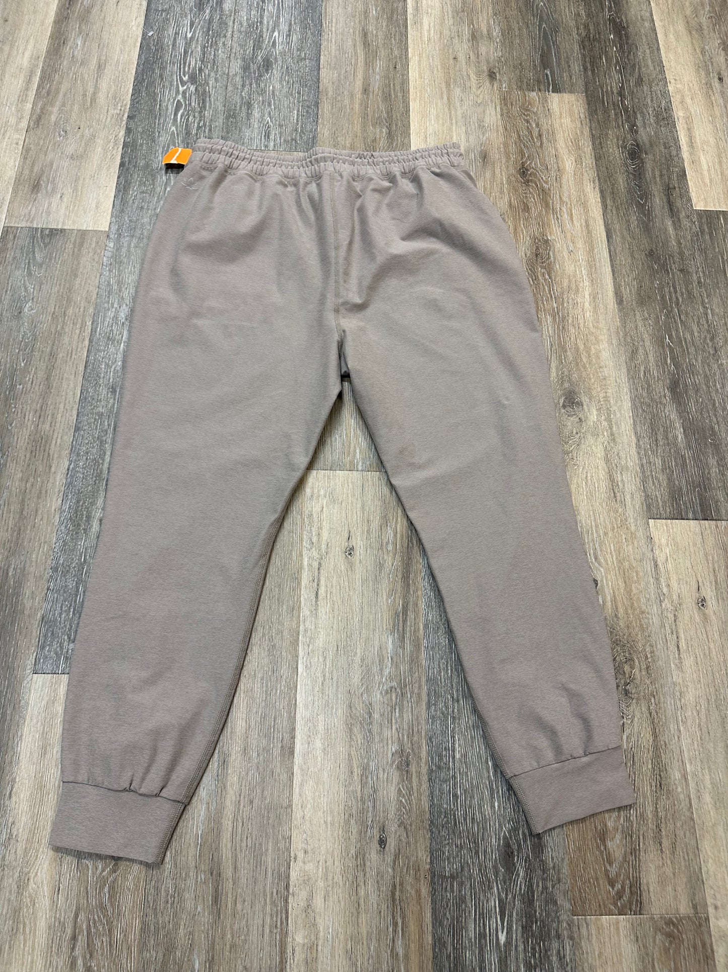 Athletic Pants By Beyond Yoga In Tan, Size: Xl