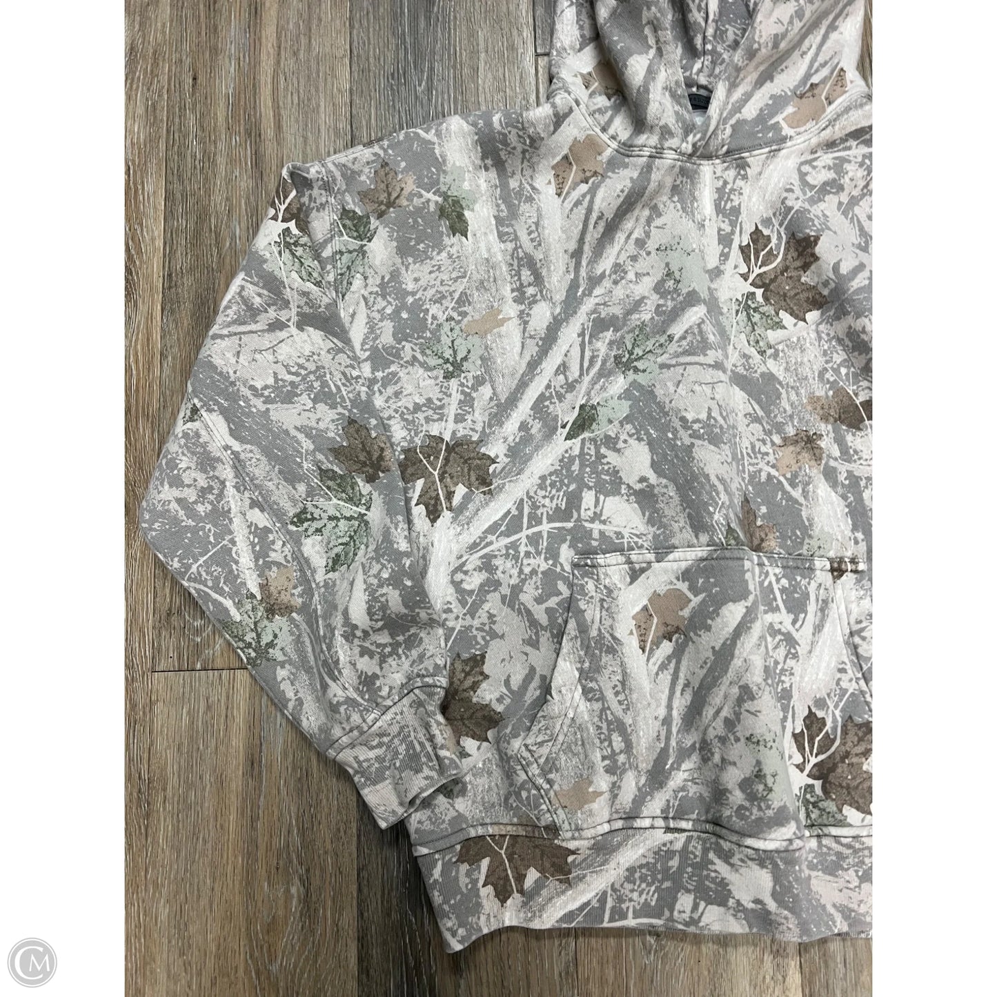 Sweatshirt Hoodie By Abercrombie And Fitch In Camouflage Print, Size: S