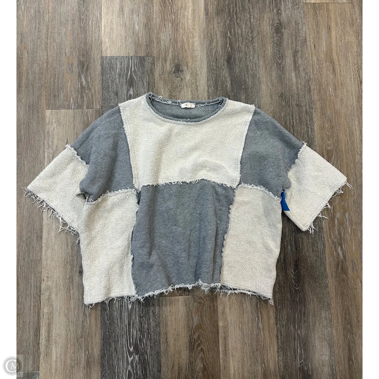 Top Short Sleeve By Easel In Cream & Grey, Size: M