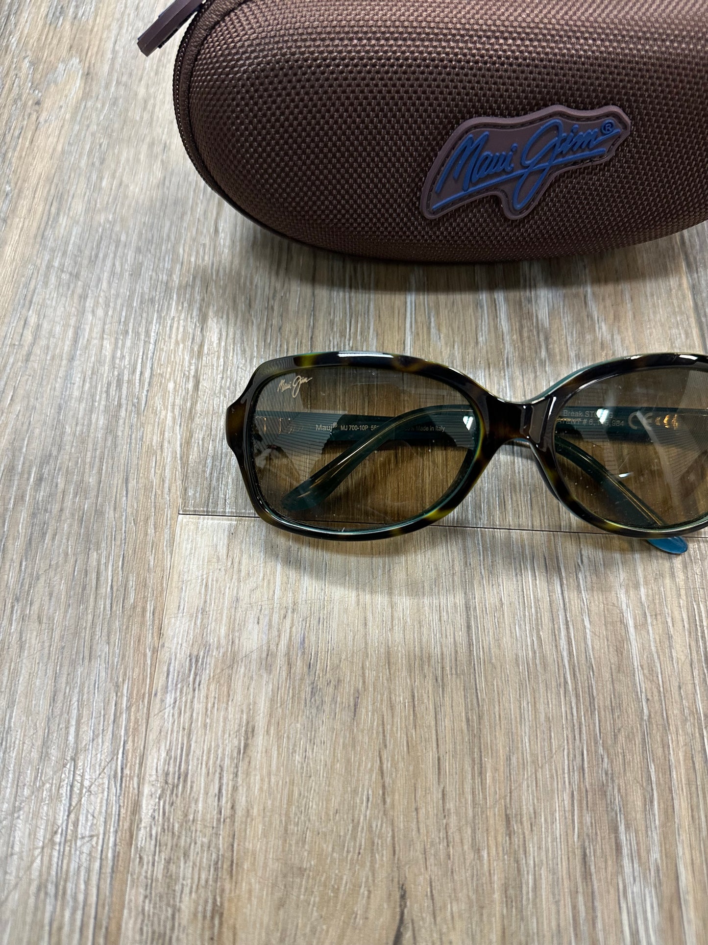 Sunglasses By Maui Jim, Size: Medium