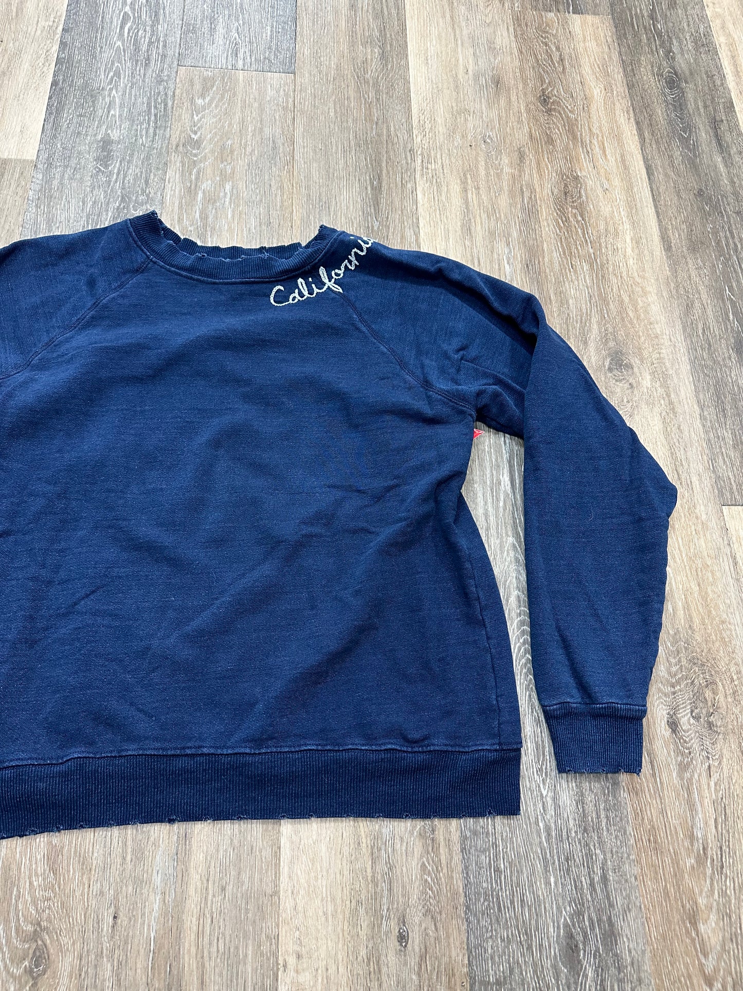 Sweatshirt Crewneck By I Stole My Boyfriends Shirt  Size: M