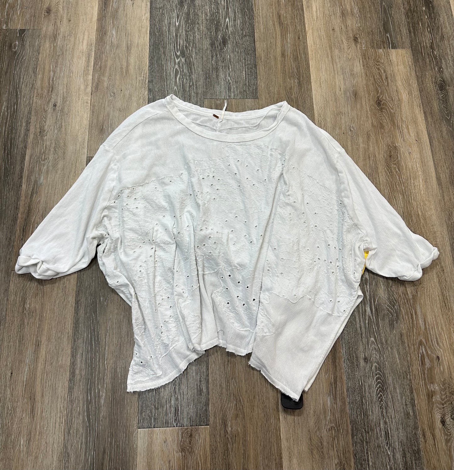 Top Long Sleeve By Free People In White, Size: L