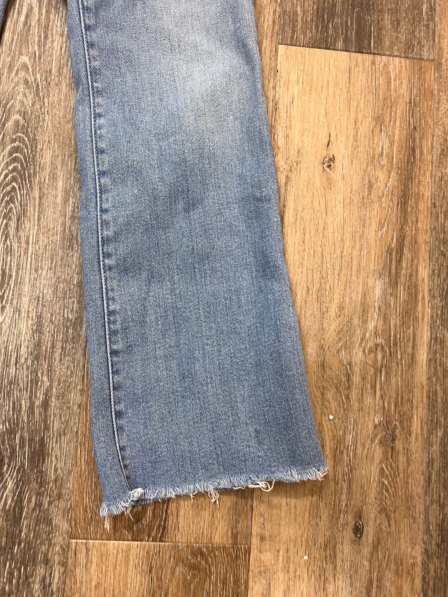 Jeans Designer By Mother Jeans In Blue Denim, Size: 2/26