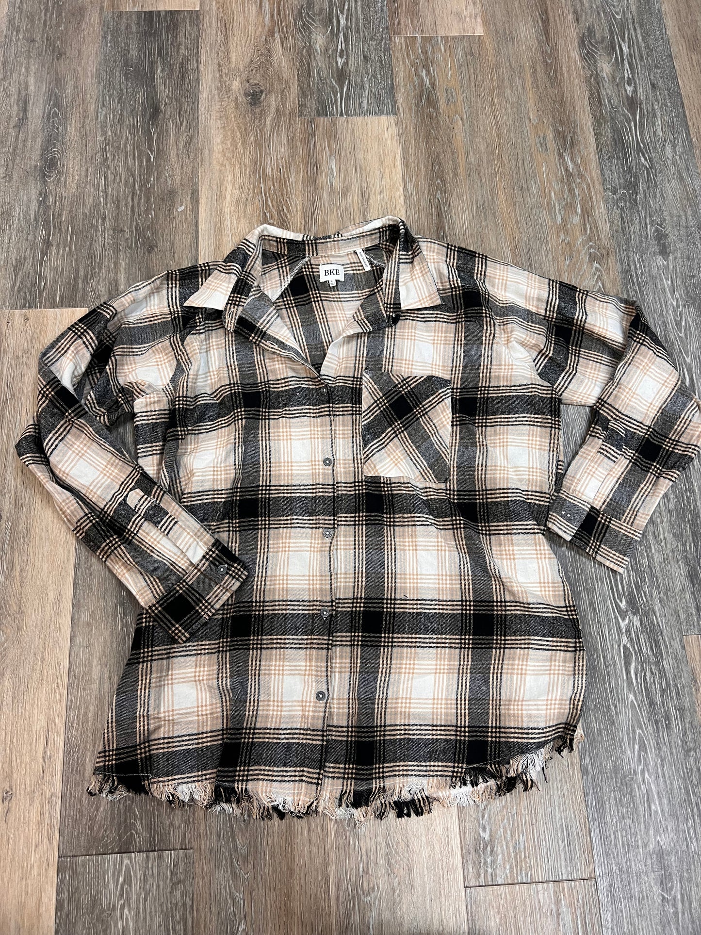 Top Long Sleeve By Bke In Plaid Pattern, Size: L