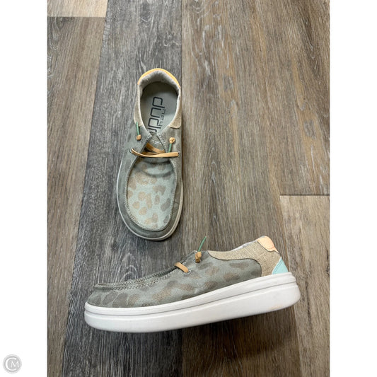 Shoes Athletic By Hey Dude In Animal Print, Size: 6
