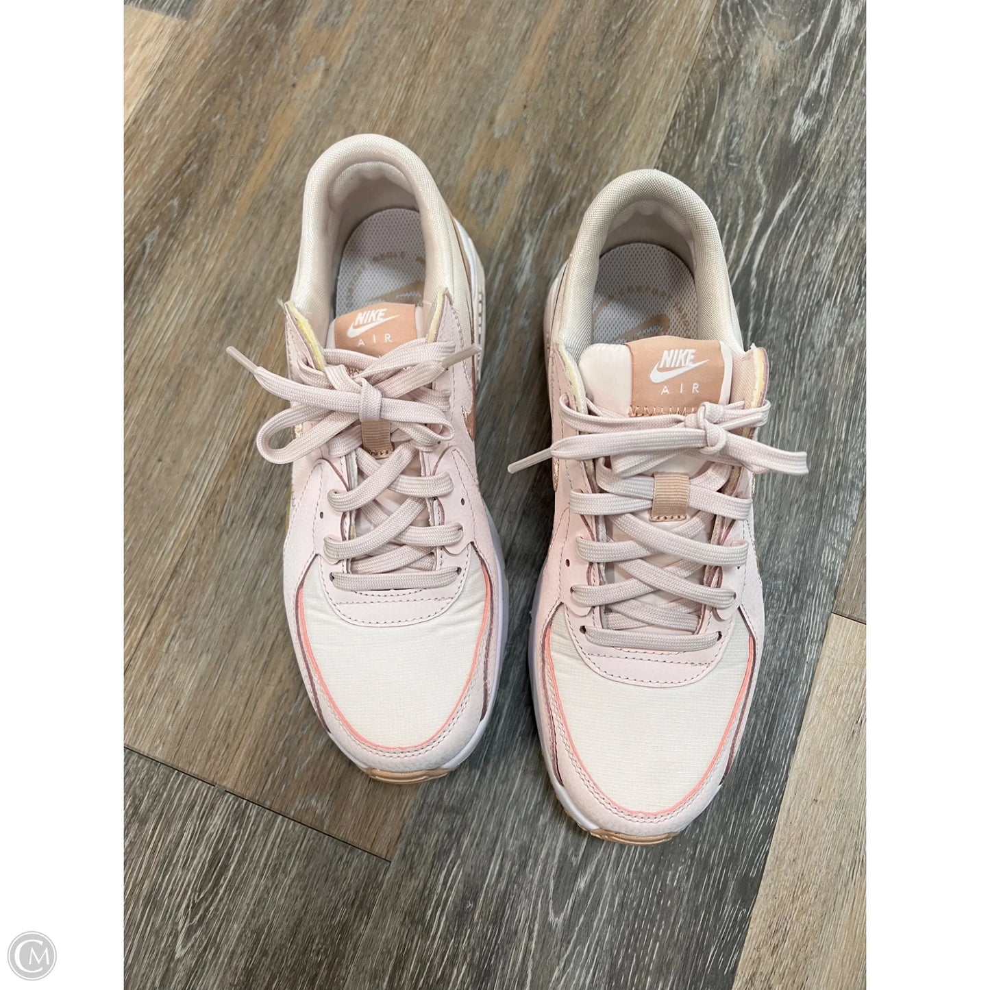 Shoes Athletic By Nike  Size: 8.5