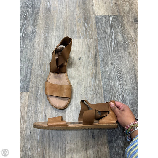 Sandals Flats By Sorel In Brown, Size: 11