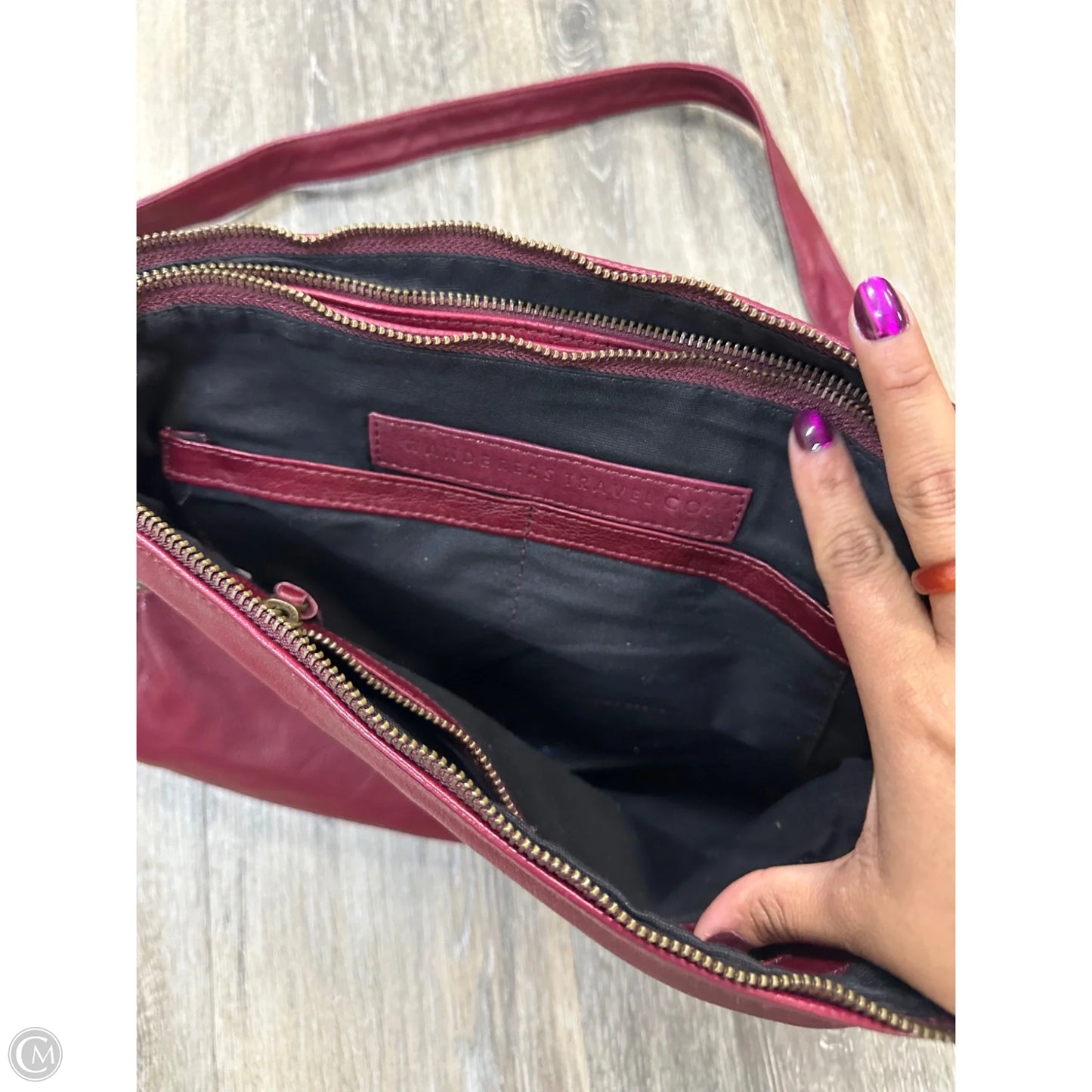 Crossbody Leather By Wanderers, Size: Large