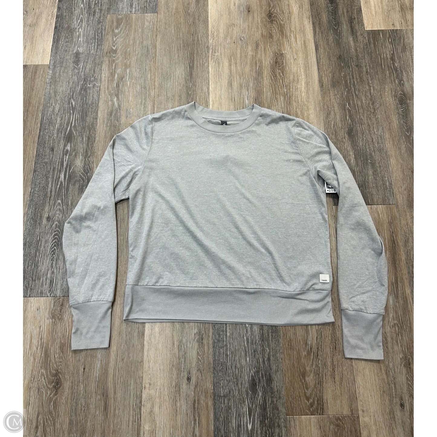 Athletic Top Long Sleeve Crewneck By Vuori In Grey, Size: M