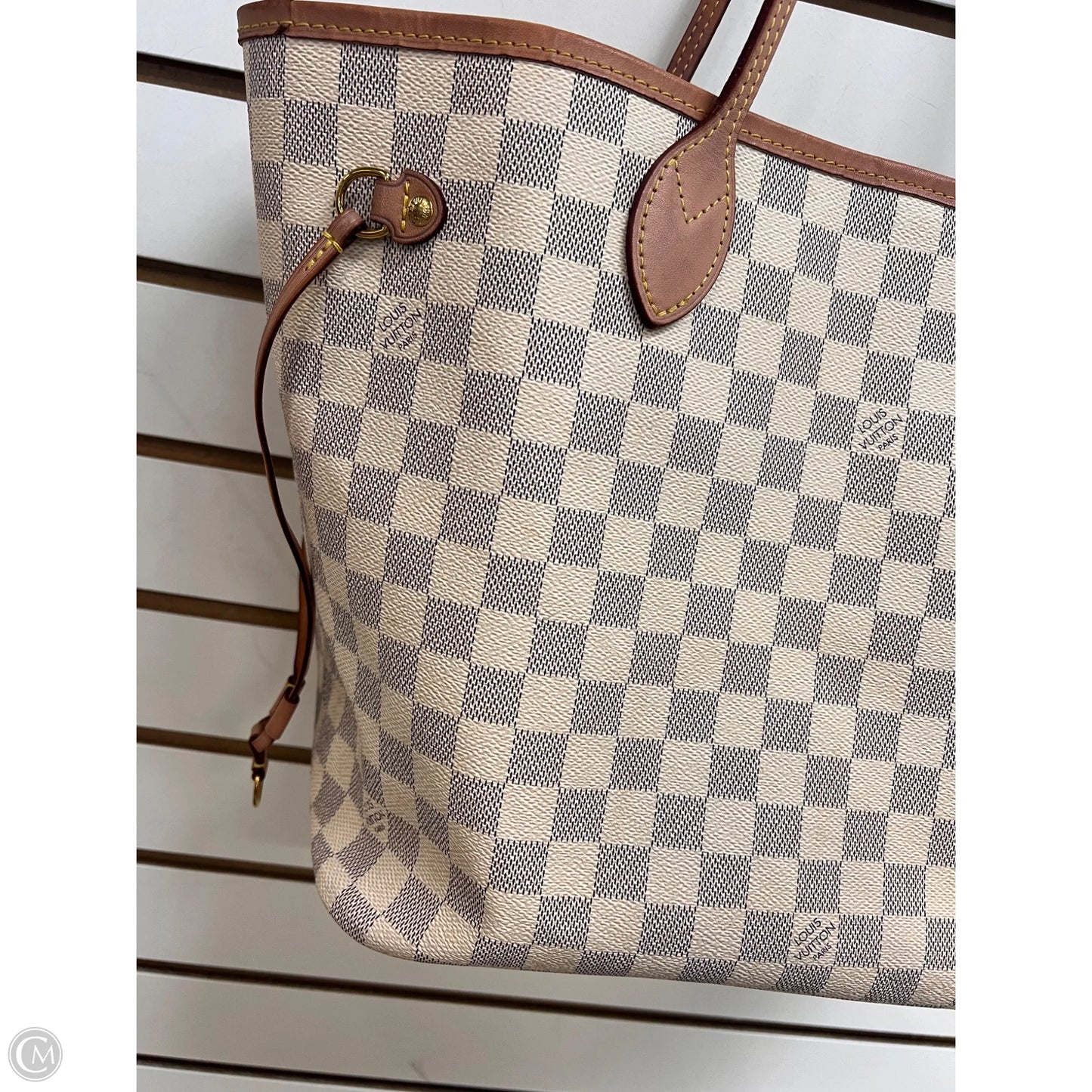 Handbag Luxury Designer By Louis Vuitton, Size: Large