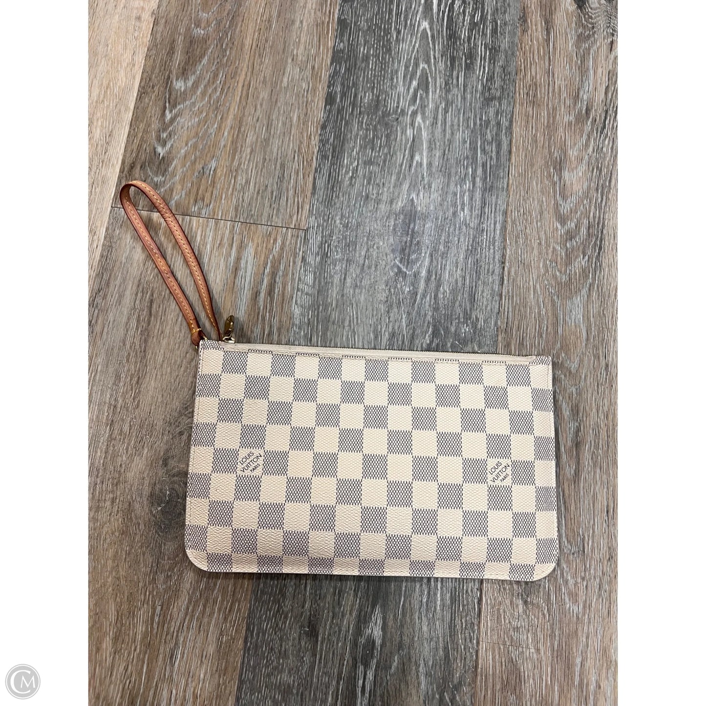 Wristlet Luxury Designer By Louis Vuitton, Size: Large