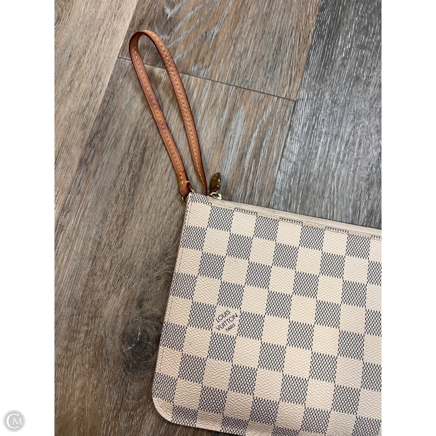 Wristlet Luxury Designer By Louis Vuitton, Size: Large