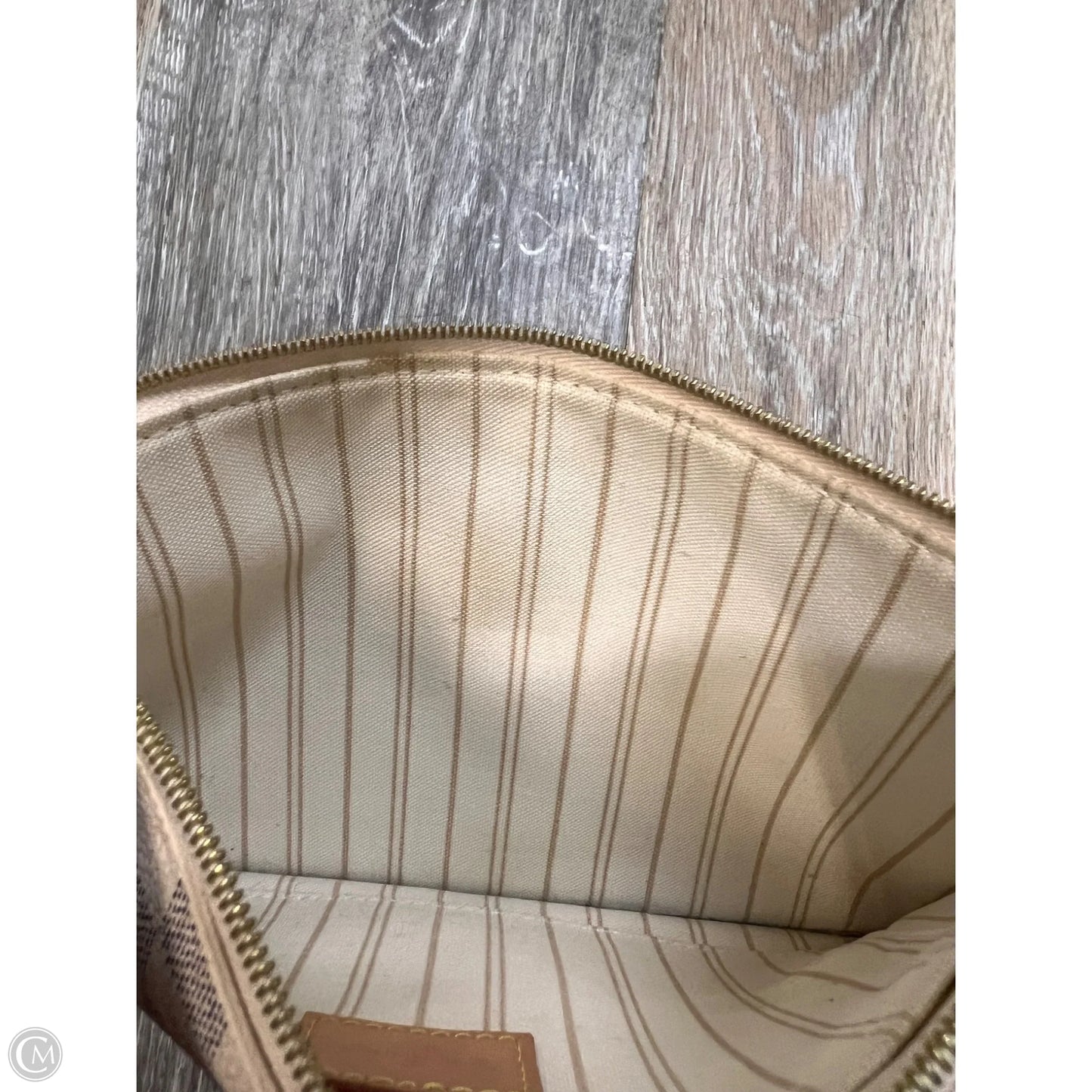 Wristlet Luxury Designer By Louis Vuitton, Size: Large