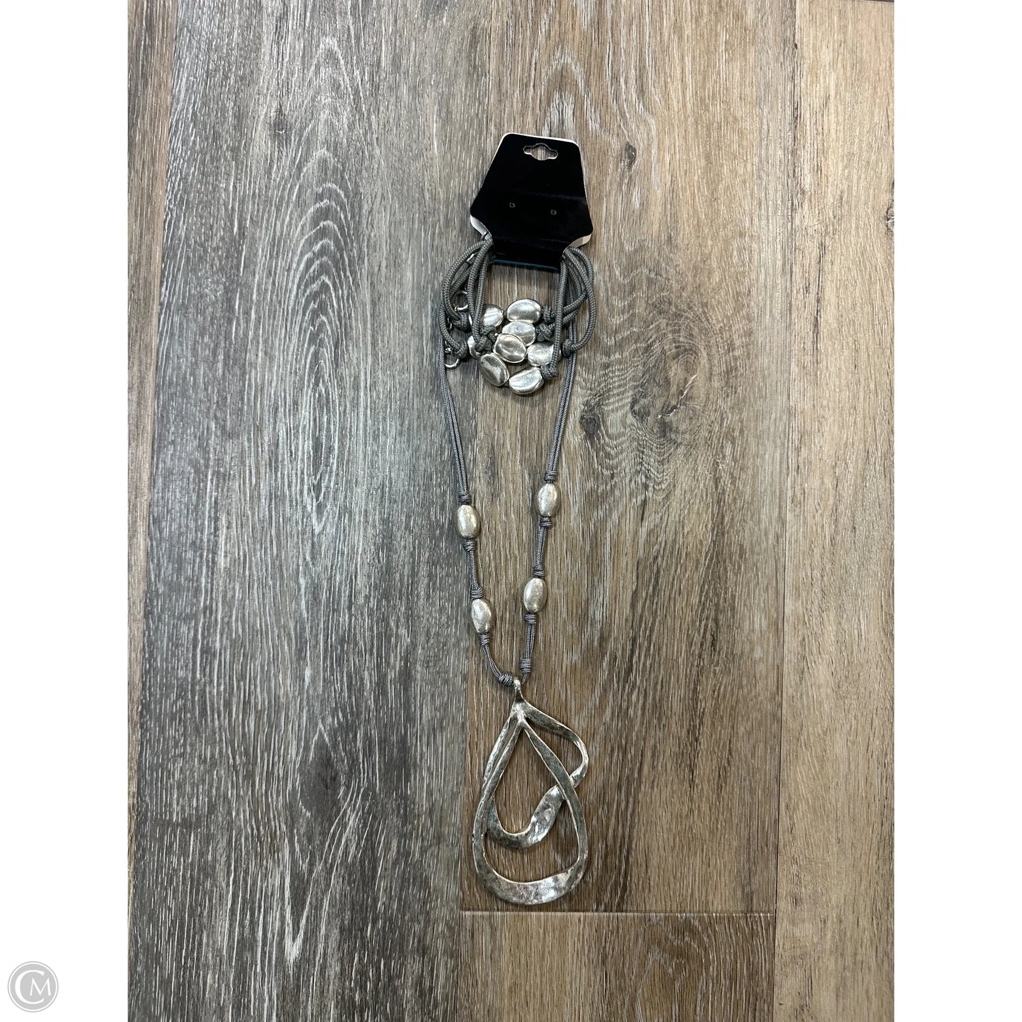 Necklace Charm By Cmc, Size: 02 Piece Set