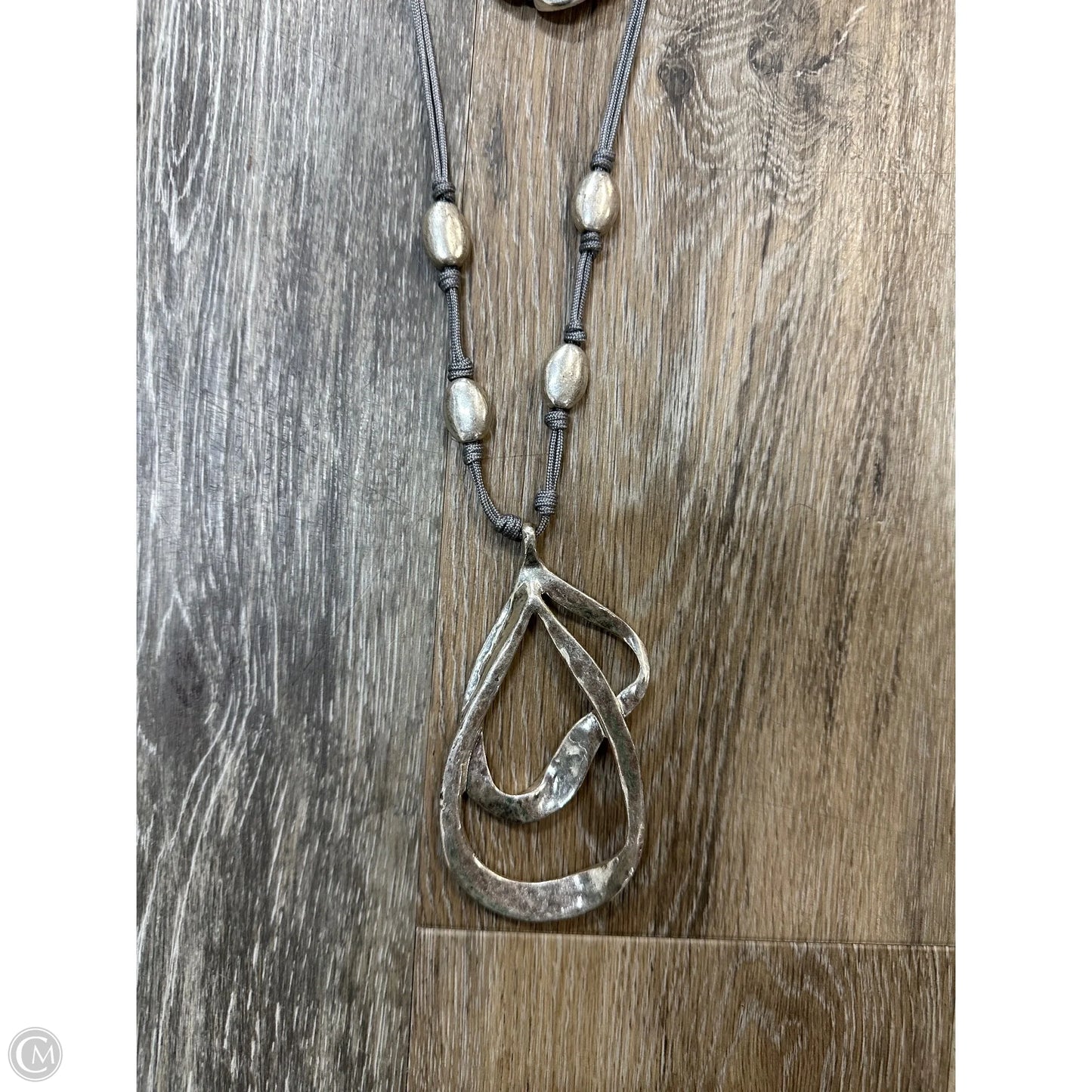 Necklace Charm By Cmc, Size: 02 Piece Set