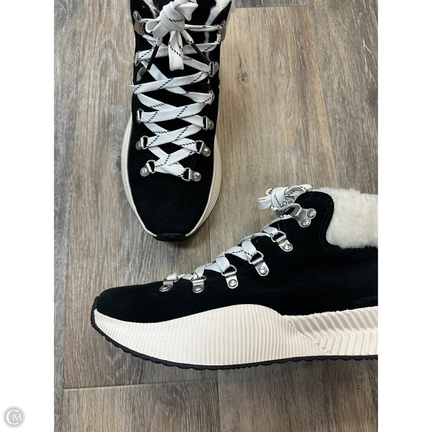 Boots Ankle Flats By Sorel In Black, Size: 9