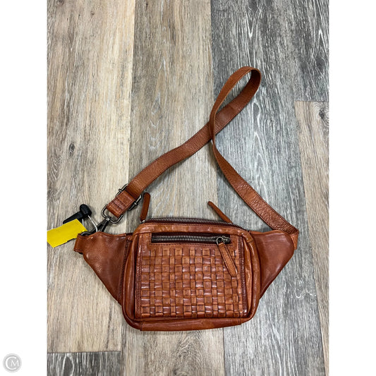 Belt Bag Leather By VILENCA HOLLAND, Size: Medium