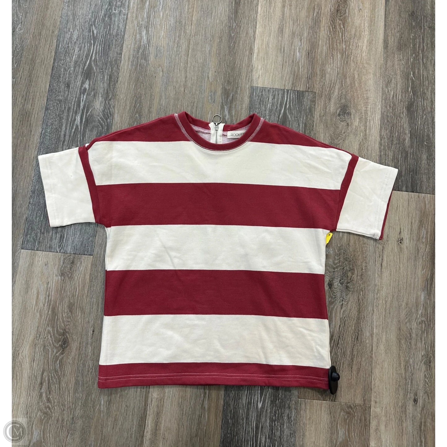Top Short Sleeve By Roolee In Striped Pattern, Size: S