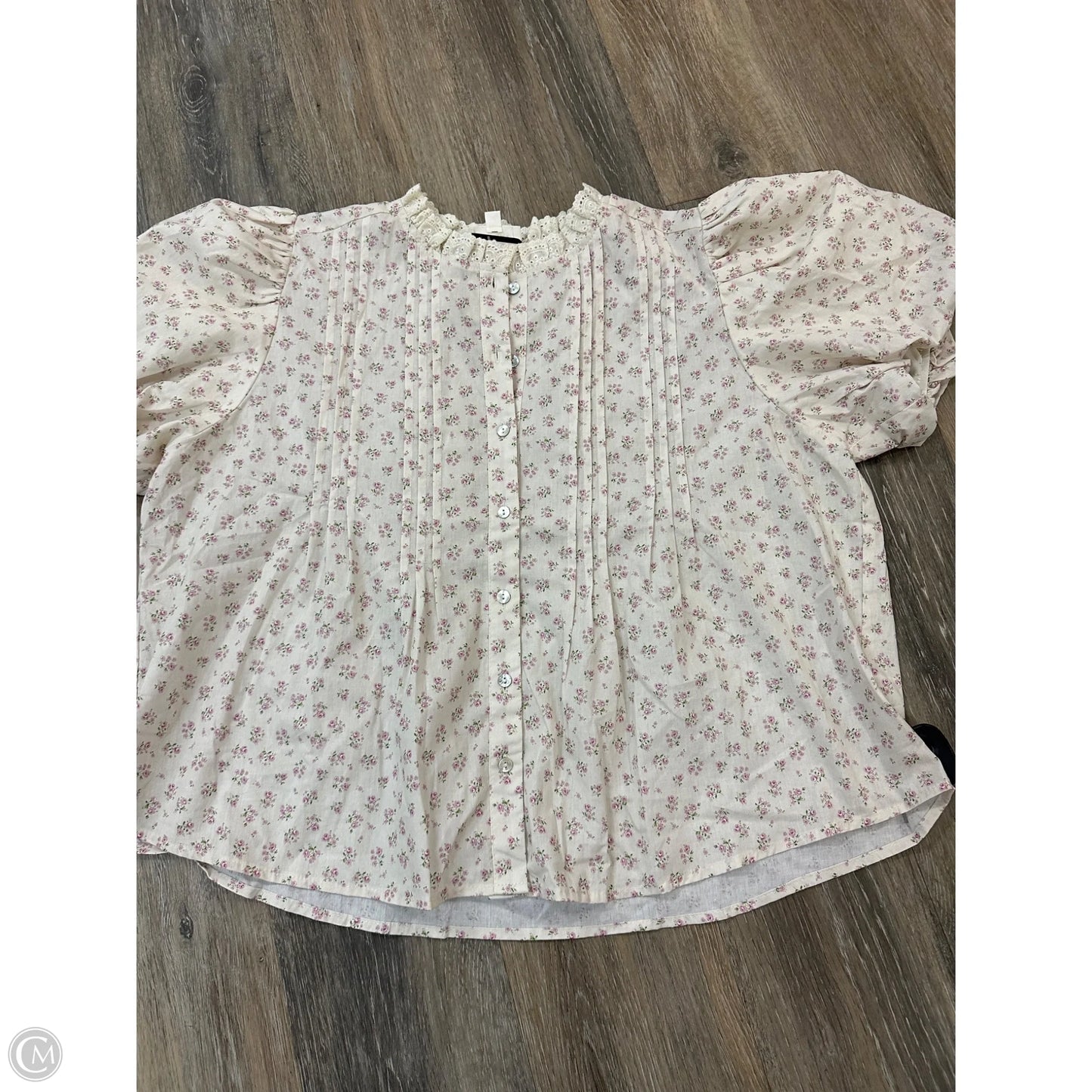 Top Short Sleeve By So Me In Floral Print, Size: Xl