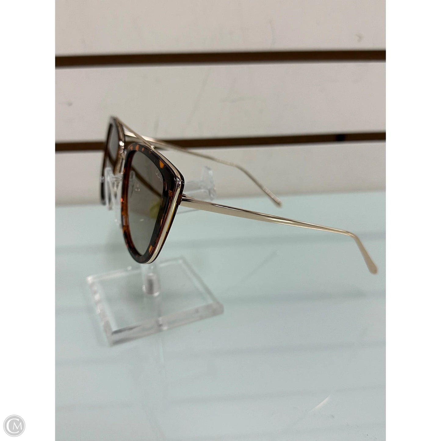 Sunglasses By Quay, Size: