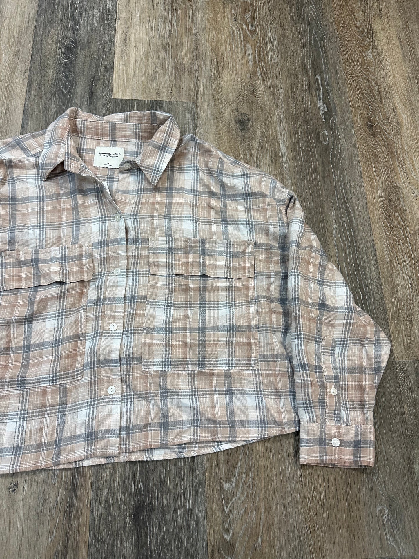 Blouse Long Sleeve By Abercrombie And Fitch In Plaid Pattern, Size: M