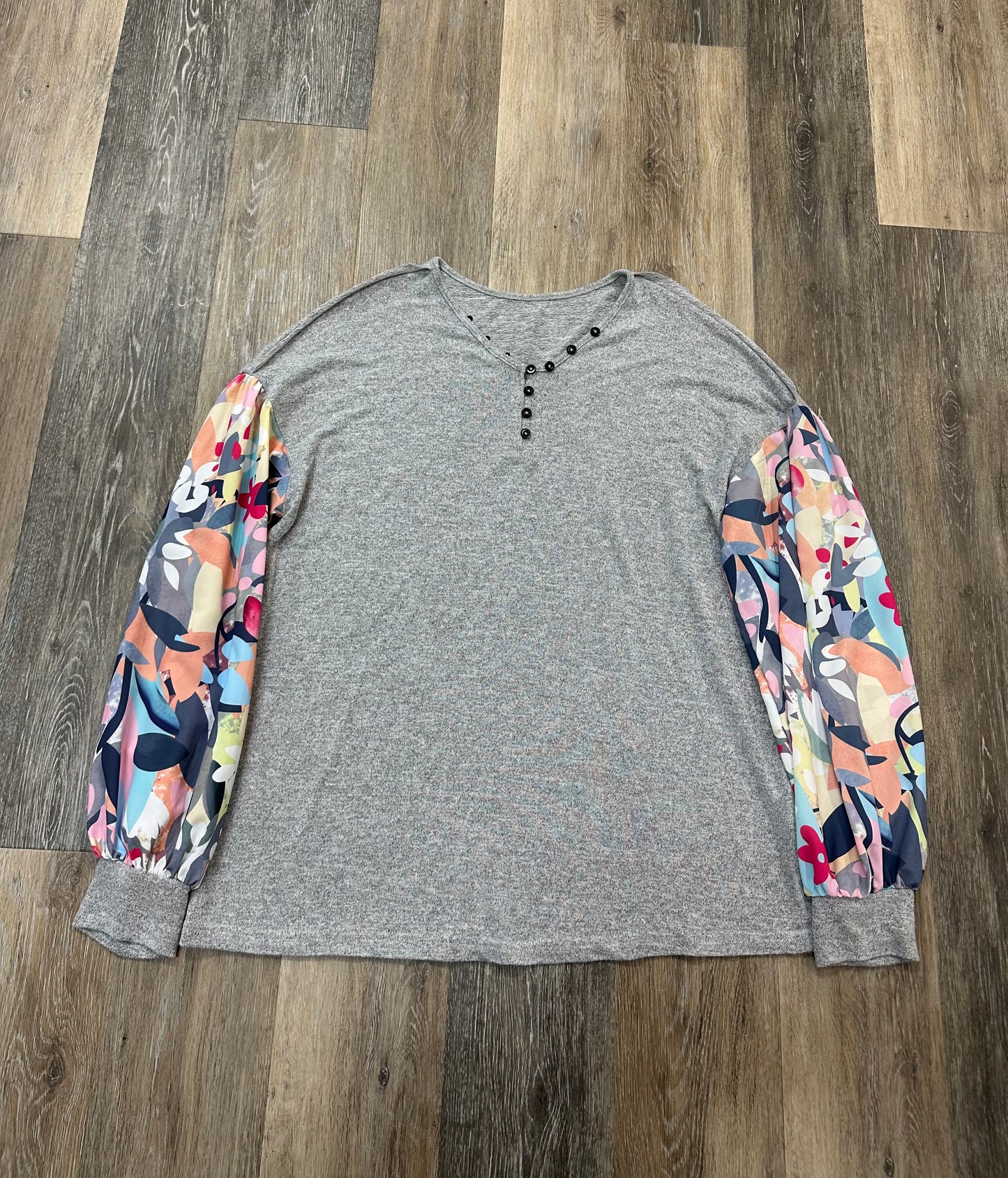 Top Long Sleeve By Clothes Mentor In Multi-colored, Size: Xl