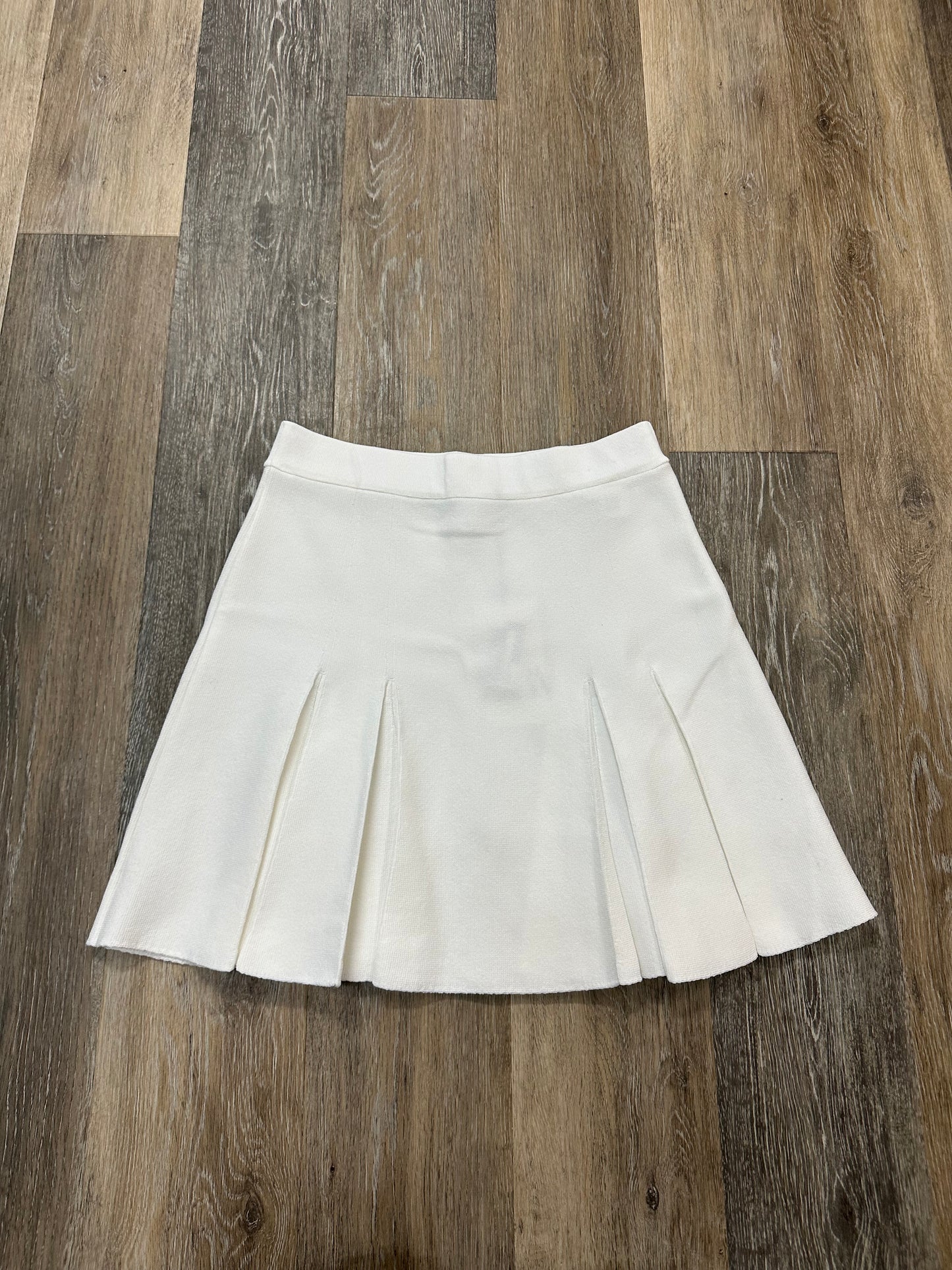 Skirt Mini & Short By Zara In White, Size: M