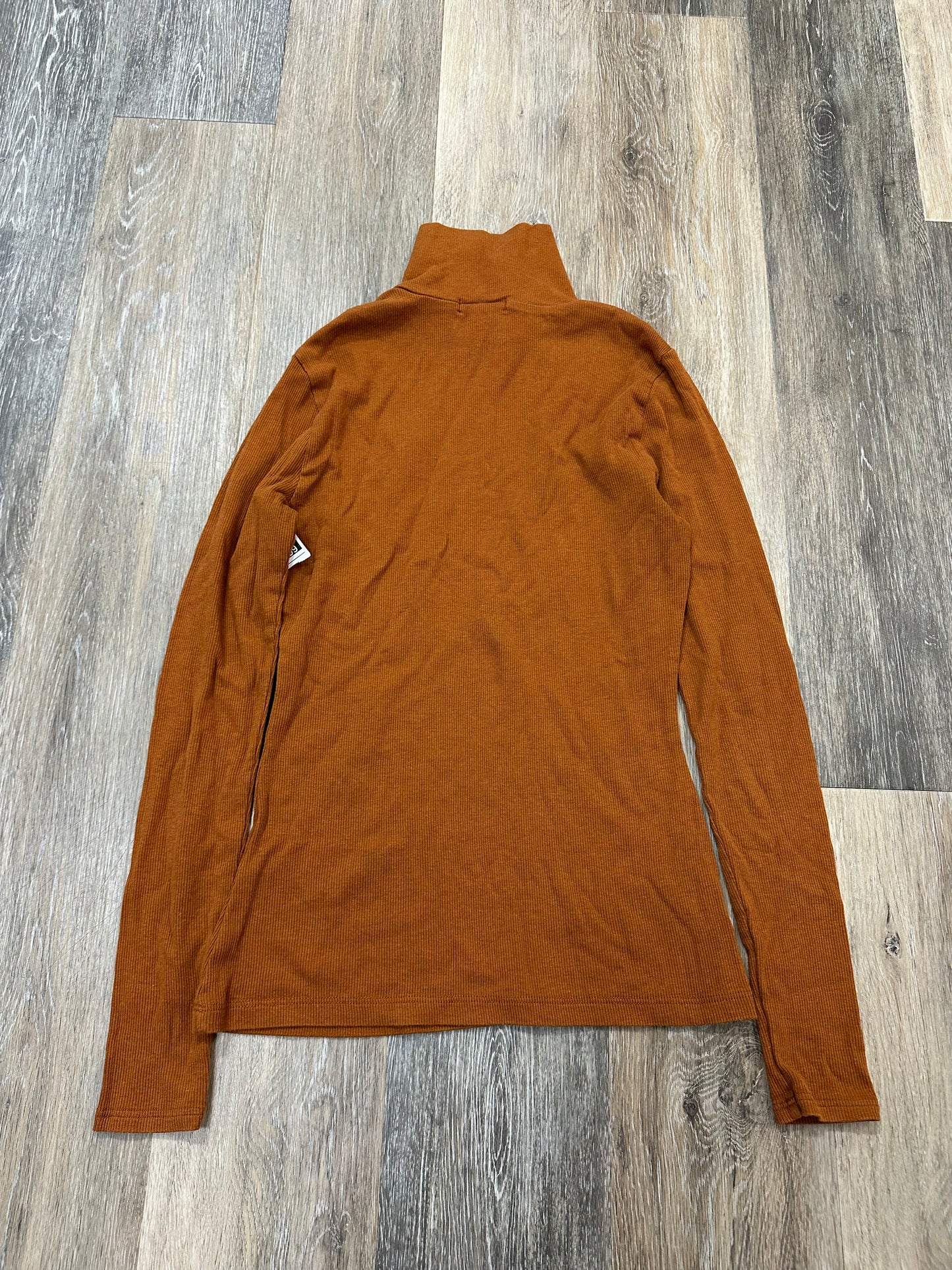 Top Long Sleeve By Beyond Yoga In Orange, Size: S