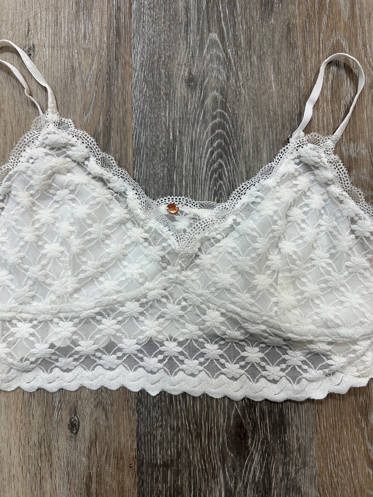 Bralette By Free People In White, Size: Xl