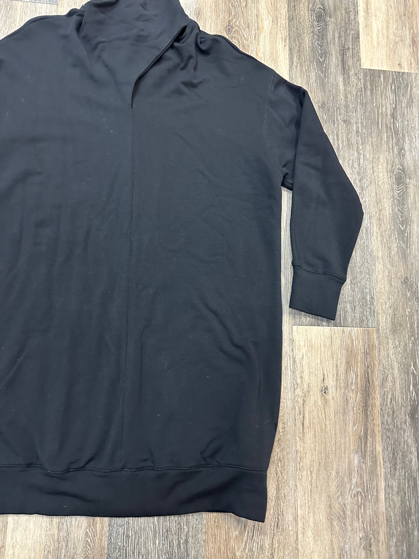 Dress Casual Short By Fifteen Twenty In Black, Size: S