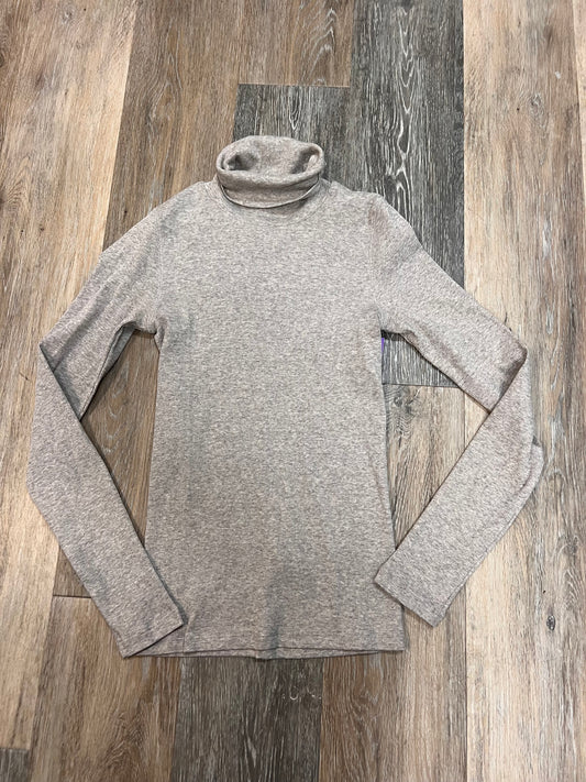 Top Long Sleeve By Everlane In Tan, Size: Xs