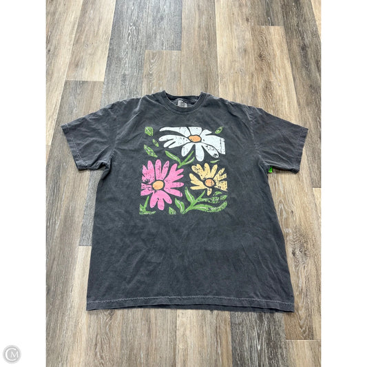 Top Short Sleeve By Comfort Colors In Grey, Size: Xl