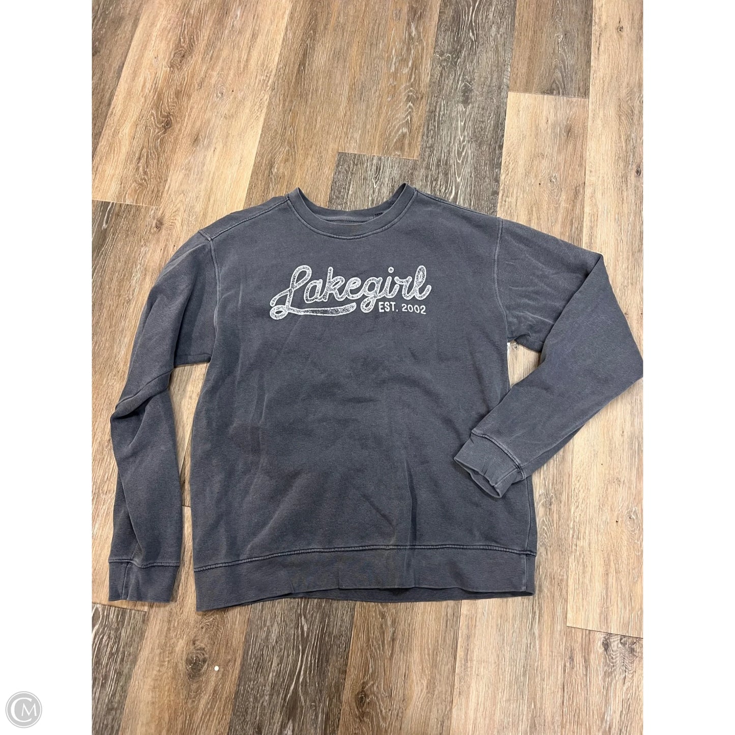 Sweatshirt Crewneck By Lakegirl In Grey, Size: M