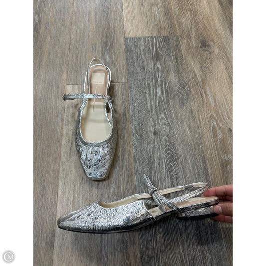 Shoes Flats By Dolce Vita In Silver, Size: 9