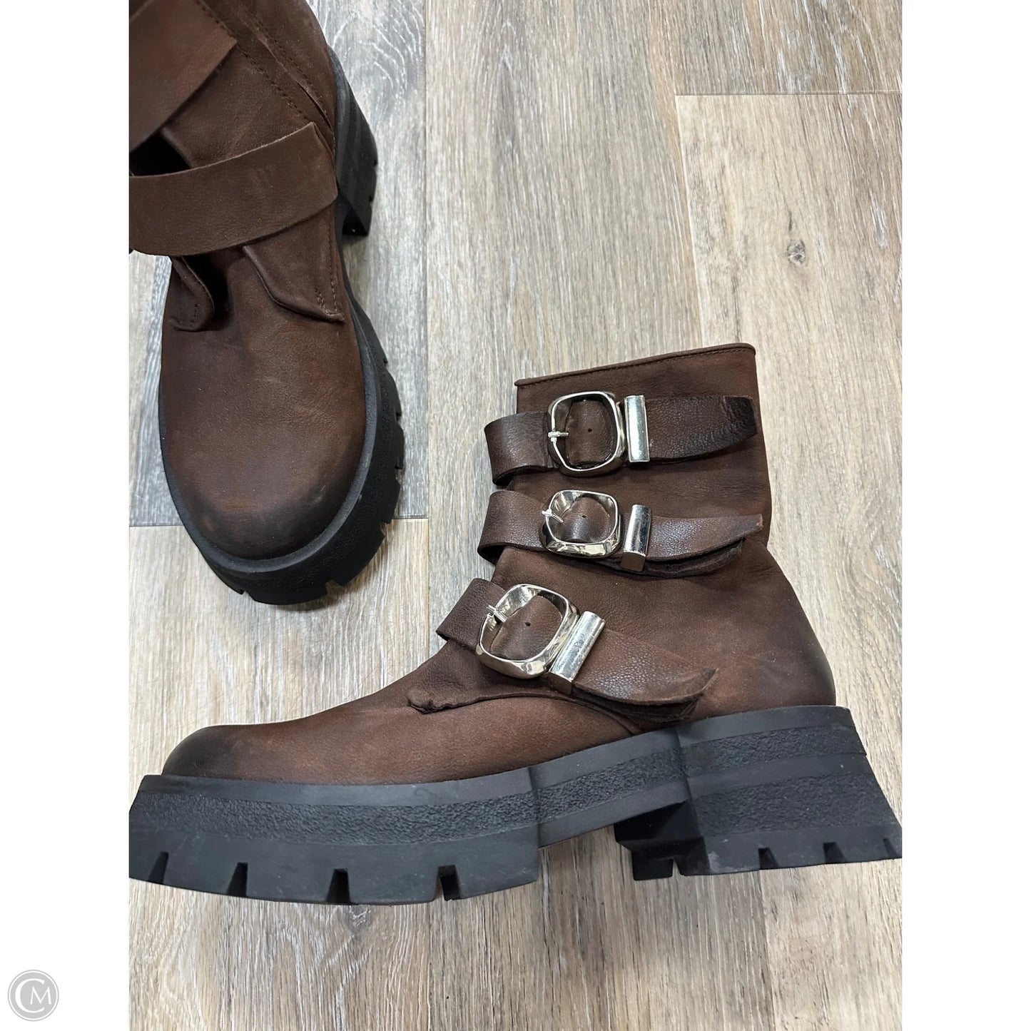 Boots Ankle Flats By Steve Madden In Brown, Size: 11