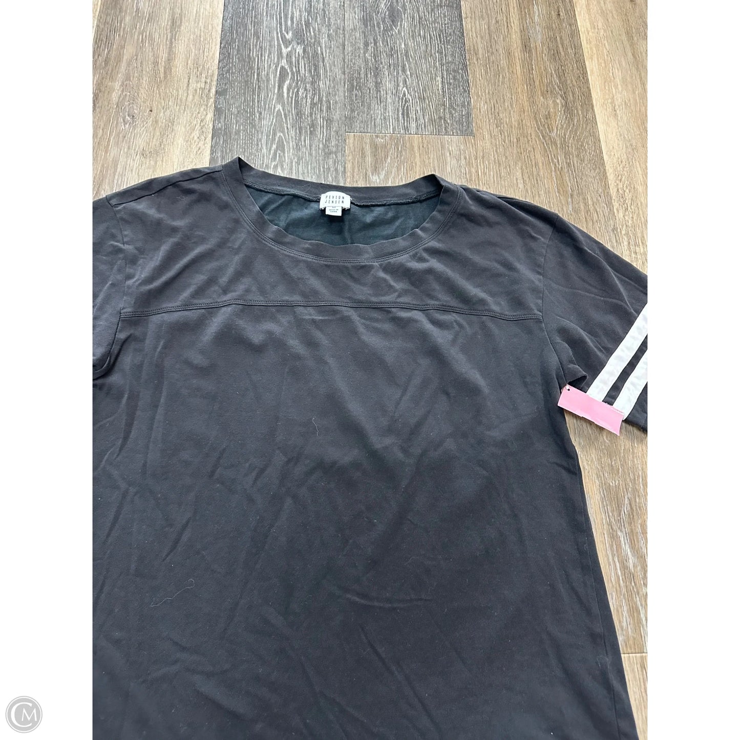Top Short Sleeve By Peyton Jensen In Black, Size: M