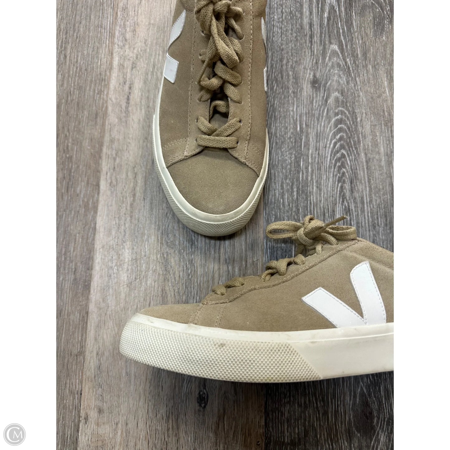 Shoes Sneakers By Veja In Beige, Size: 8