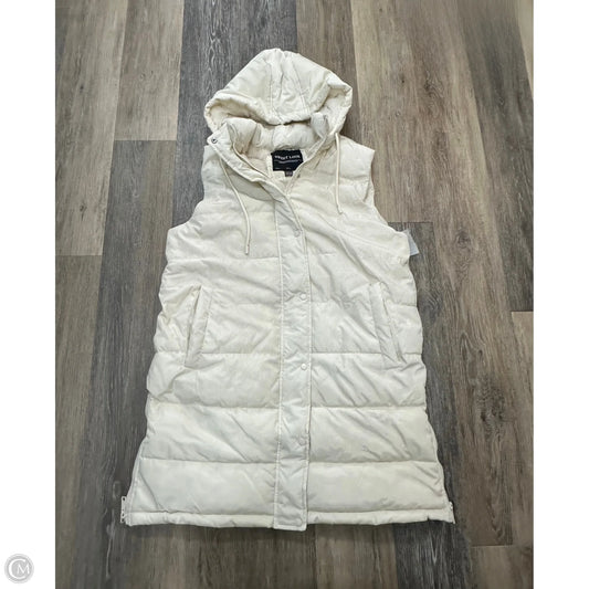 Vest Puffer & Quilted By Sweet Look In Cream, Size: L