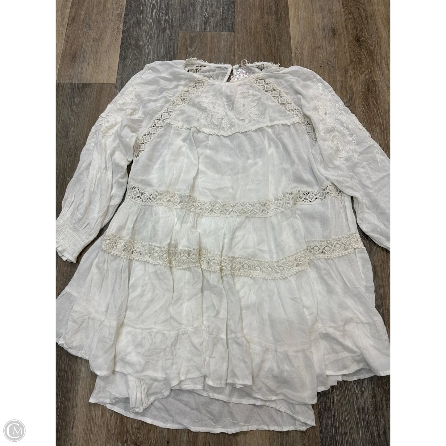 Dress Casual Short By Free People In White, Size: Xs