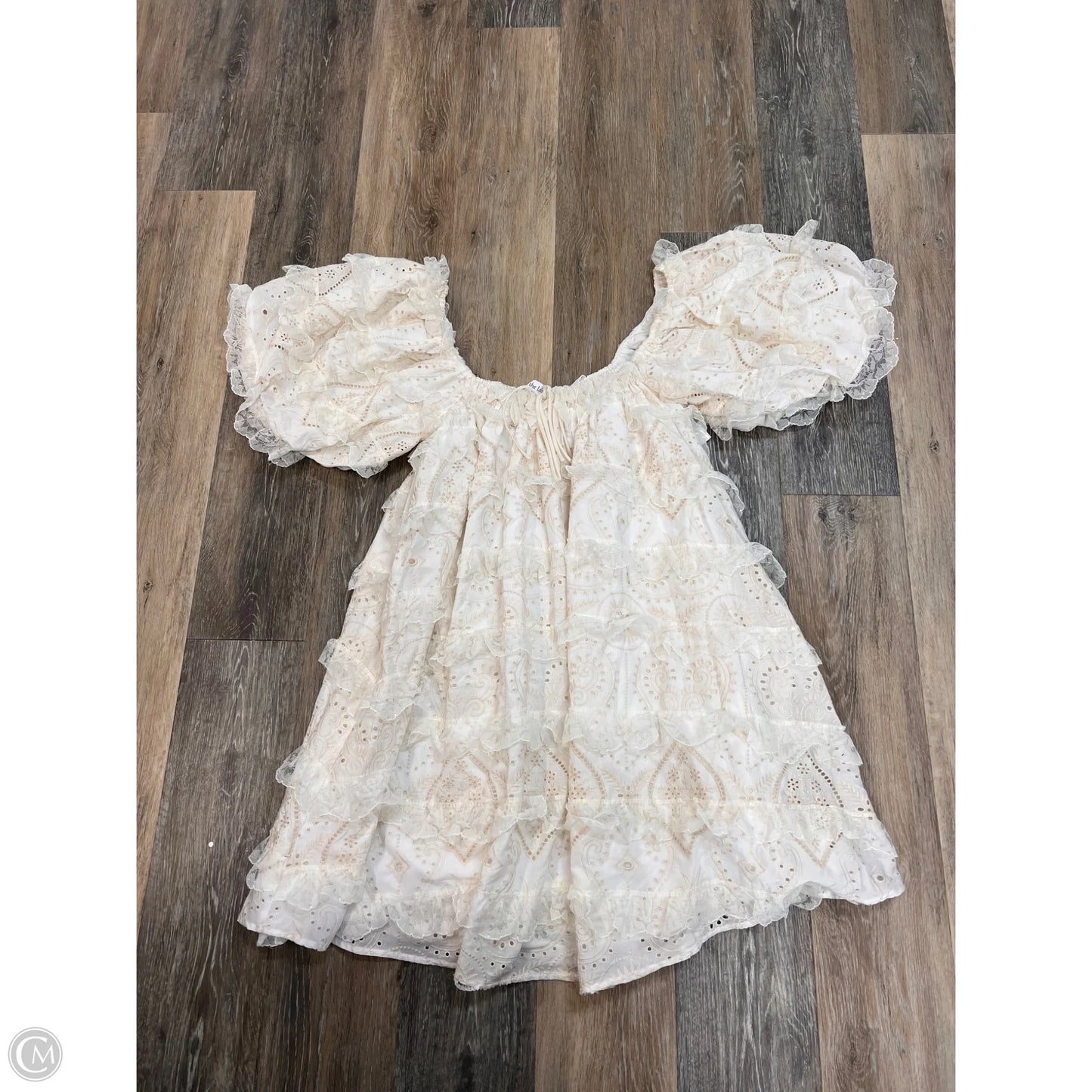 Dress Casual Short By Sophie the Label In Cream, Size: L
